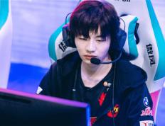 PG游戏-包含Doinb新星回归赛场表现惊艳，SKT未来可期！的词条