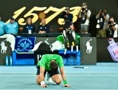 PG电子-德约科维奇遭遇十二连败，C9教练面临压力！的简单介绍