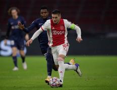 PG电子- 阿贾克斯华裔球员天乐 