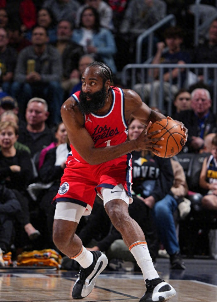 PG电子-里程碑夜!新奥尔良鹈鹕造点机会,NBA总决赛赛后刷纪录,话题不断,纪律约束更严格的简单介绍