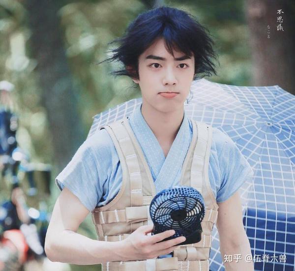 PG模拟器-包含Doinb赛事官方发布高光表现新规，热火争议不断！的词条